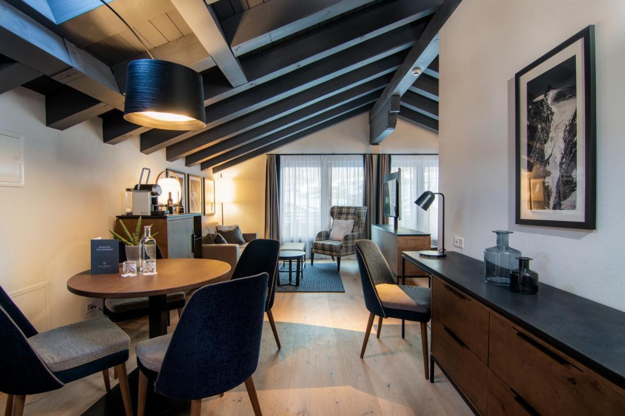 Suite with Mountain View